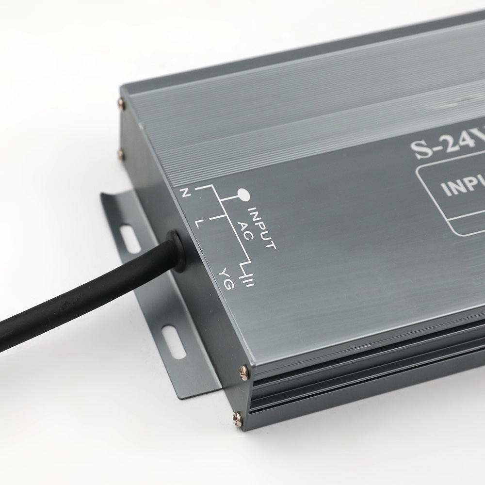 Heavy-Duty 1000W Weatherproof 24-Volt Transformer For LED Lights Heavy-Duty 1000W Weatherproof 24-Volt Transformer For LED Lights